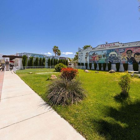 Ramada By Wyndham Kingman Otel Dış mekan fotoğraf