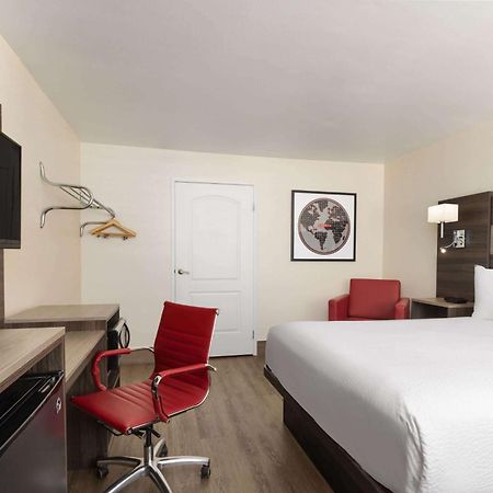 Ramada By Wyndham Kingman Otel Dış mekan fotoğraf
